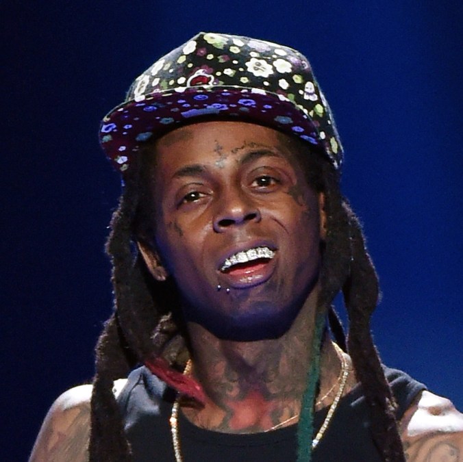 Lil Wayne Recovering From Elbow Surgery