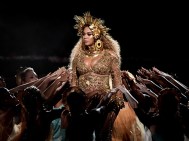 Beyonce Talks Fake Pregnancy Rumors, Concert Film