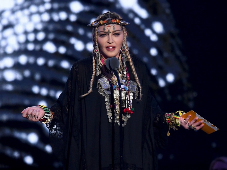 Twitter Scoffs At Madonna's Aretha Franklin "Tribute" During 2018 MTV VMAs