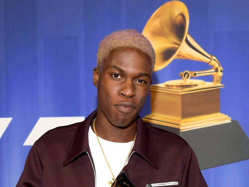 Daniel Caesar - CASE STUDY 01 (Full Album) - YouTube