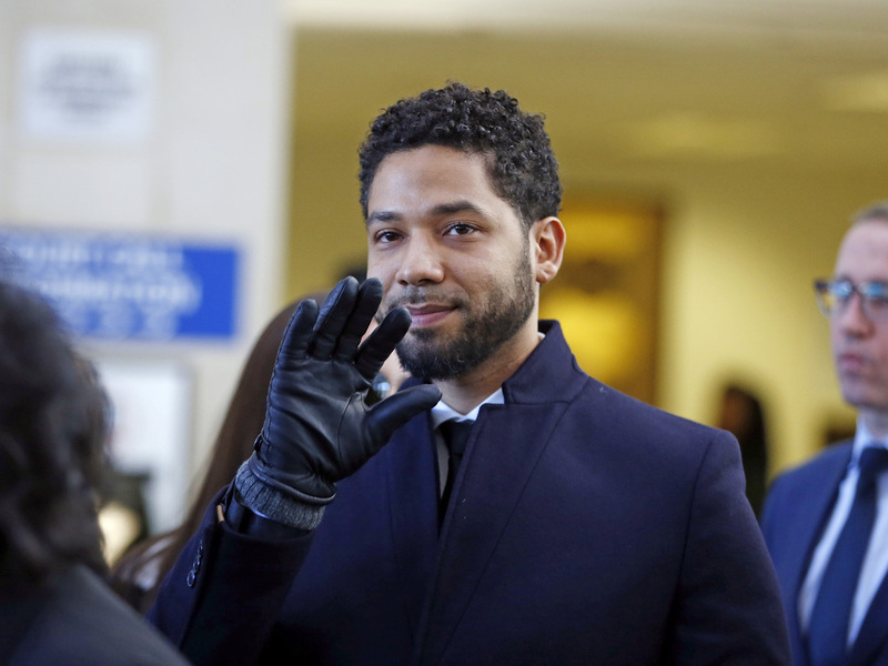 Jussie Smollett Tells Paparazzo 'The Truth Is The Best Defense'