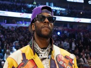 2 Chainz & Biz Partner Donate Hundreds Of Meals To Healthcare Workers Fighting COVID-19