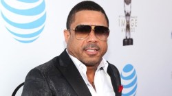 Benzino Punches Inmate's Tooth Into His Hand