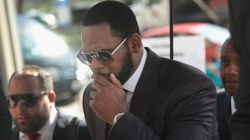 R. Kelly Was Attacked By A Pen-Wielding Inmate With A 'Fuck The Feds' Forehead Tattoo