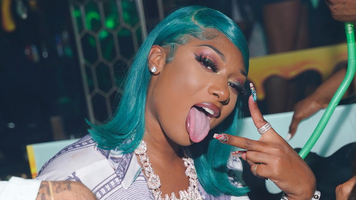 Megan Thee Stallion's Bodyguard Crashes Her Instagram Live: 'I'm With The Bullshit!'