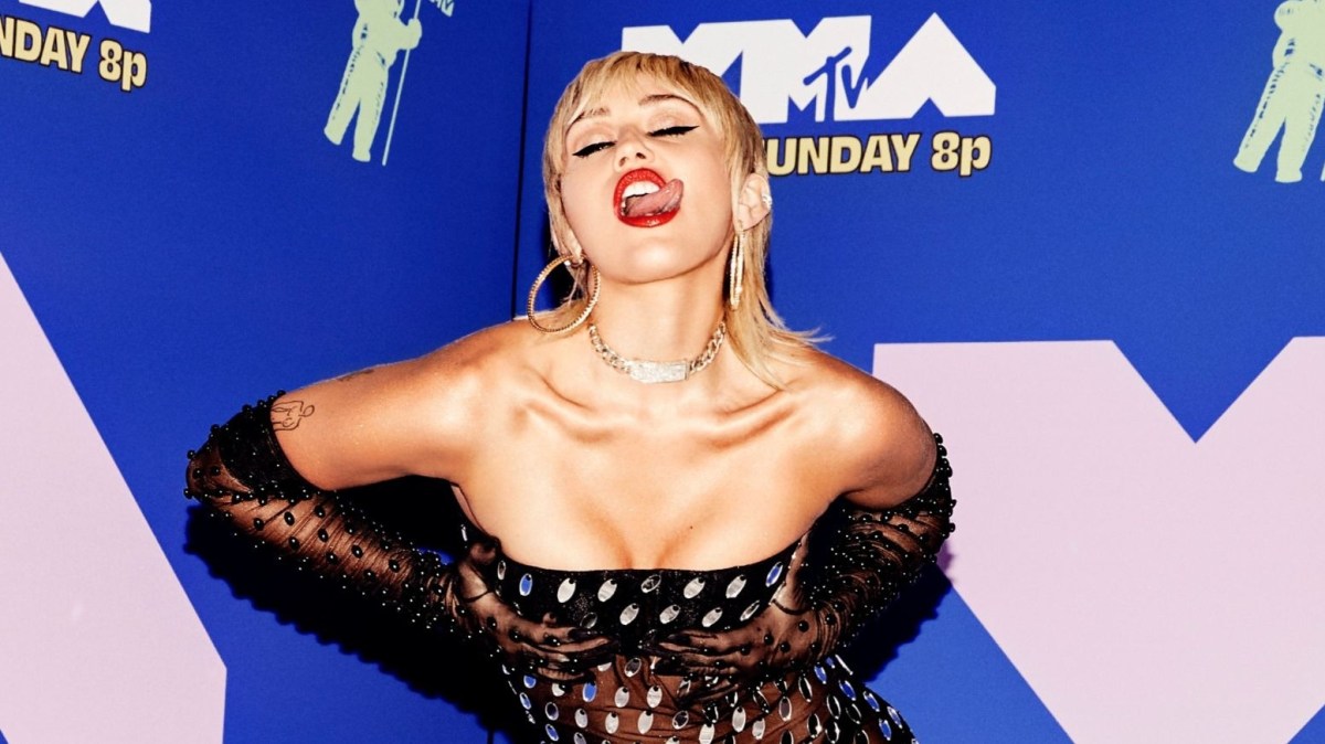 Miley Cyrus Uses Kanye West, Travis Scott & The Weeknd To Highlight MTV VMAs Alleged Sexism