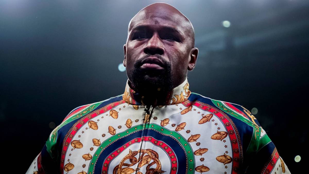 Floyd Mayweather Reportedly Threatens To Beat 50 Cent's Ass