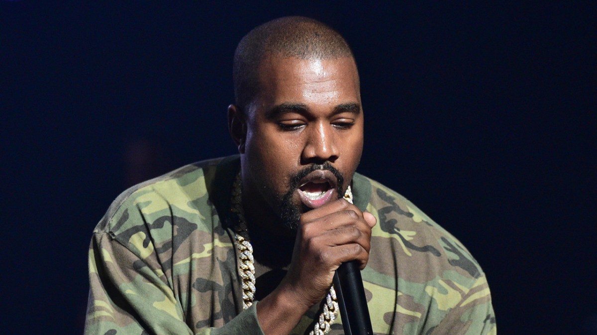 Kanye West Freestyles Over Future's 'Fuck Up Some Commas'