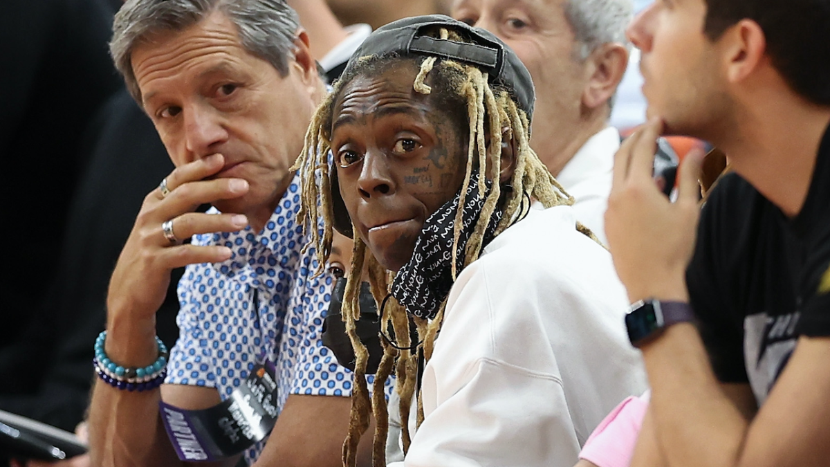 Lil Wayne Denied Entry Into U.K. Ahead Of Festival Performance