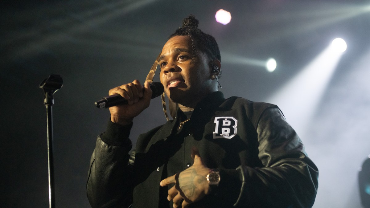 Kevin Gates Reflects On Viral Stage Jump Photo: 'That's Not Photoshop
