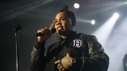 Kevin Gates Reflects On Viral Stage Jump Photo + Claims He Takes 'Three Shits' Before Each Show