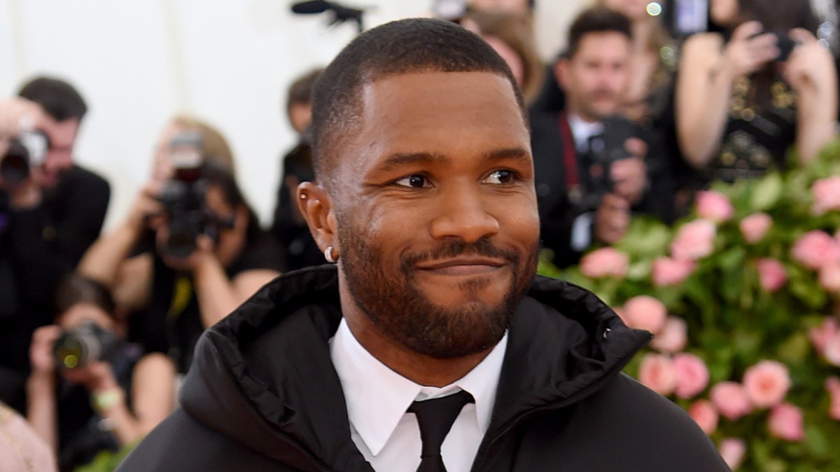 Frank Ocean Debuts 2 New 'Blonded Radio' Episodes