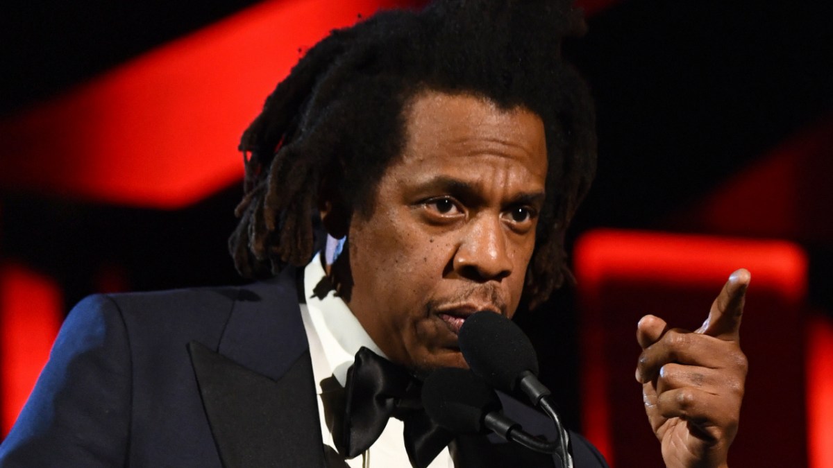 JAY-Z Accuses Bacardi Of Lowballing Him In D'USSÉ Sale