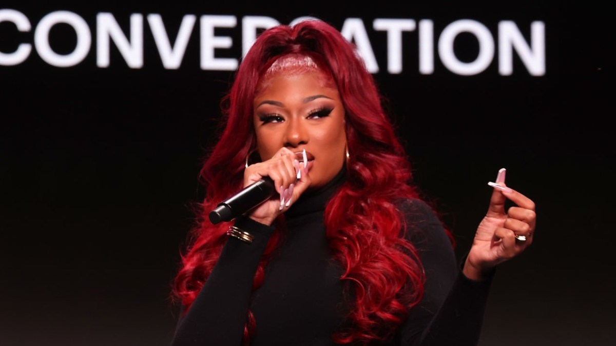 Megan Thee Stallion Accuses 1501 Label Of Harassing Roc Nation CEO