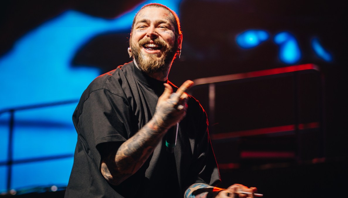 Post Malone Assists Couple With Gender Reveal During Concert