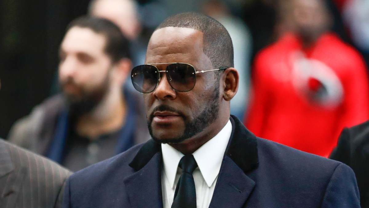 R. Kelly's Ex-Manager Sentenced For Theater Shooting Threat