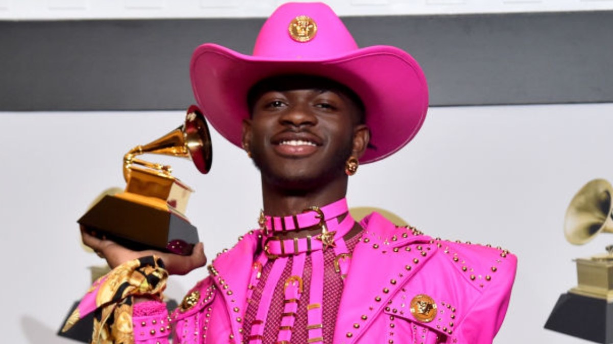 Lil Nas X Explains Why He Doesn’t Date Other Celebrities During ‘Carpool Karaoke’