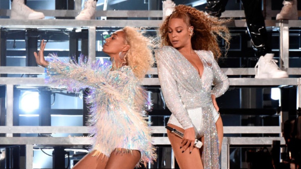 Beyoncé & Solange Childhood Photo Pulled Out The Archives To Inspire Future Stars