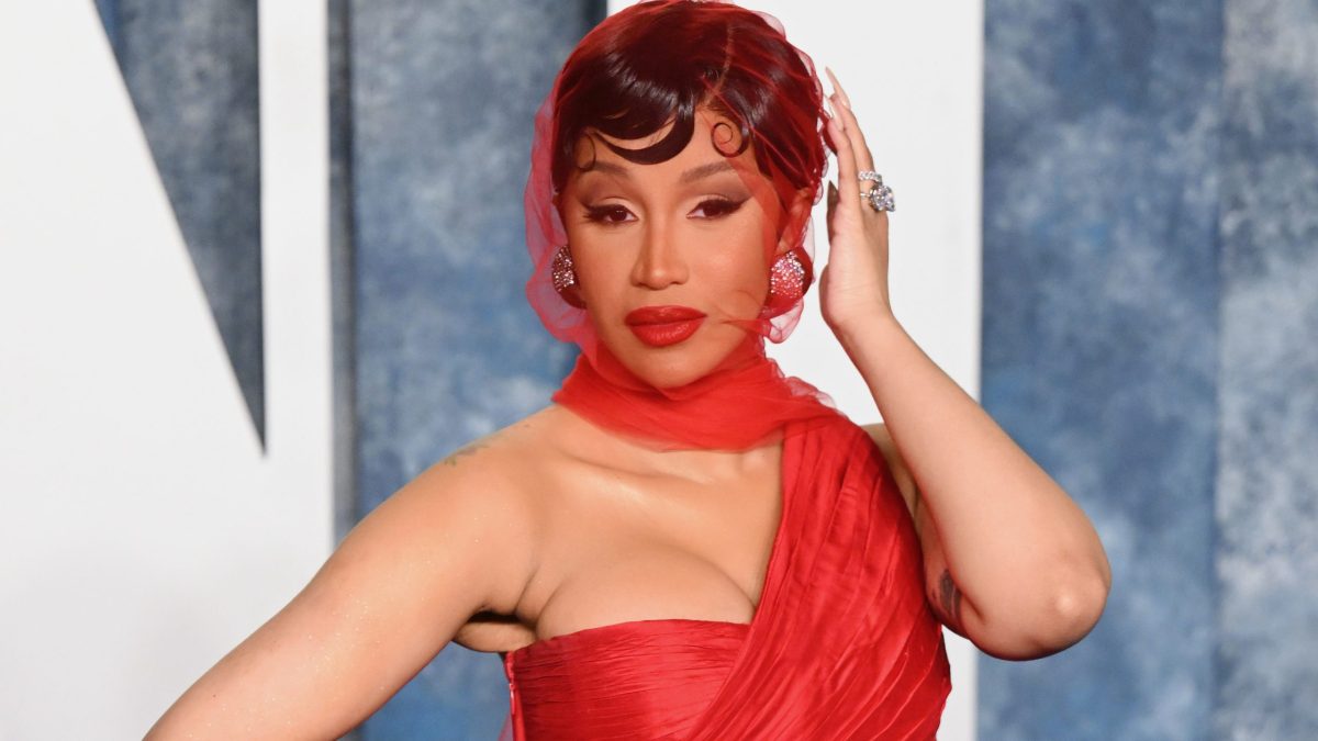 Cardi B Calls Out Internet Thugs: 'You Were Nerds In High School!'