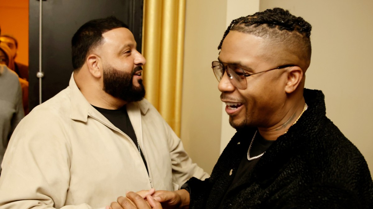 DJ Khaled Marvels Over Rare Nas 'Illmatic' Photo