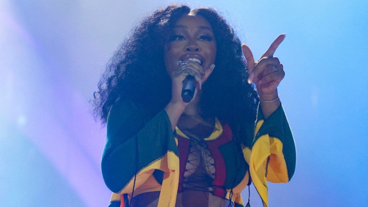 SZA Says Her Old Albums 'Piss' Her Off For One Particular Reason