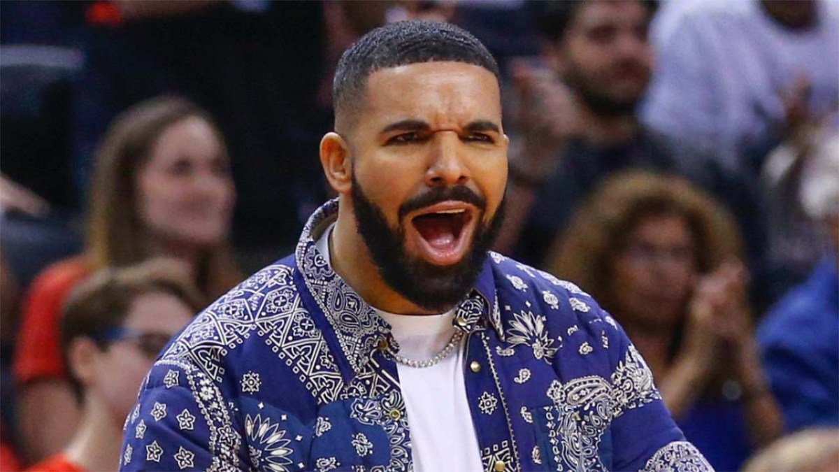 Drake Responds After 'Random Angry Poets' Trash His Poetry Book