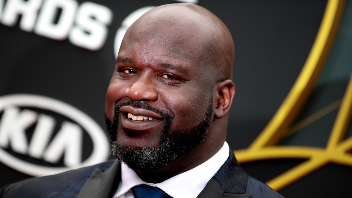 Shaquille O’Neal Goes Looking For Home Depot Girl He DM’d In New Freestyle