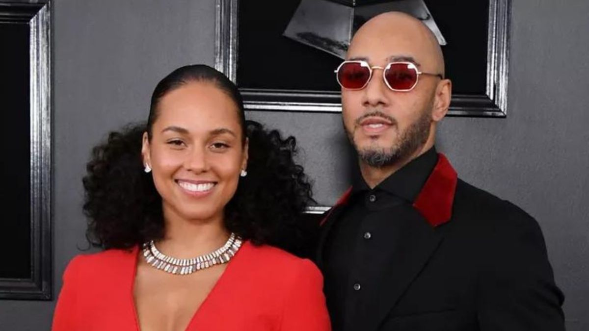 Swizz Beatz Clowns Alicia Keys For Bizarre Club Request: ‘That’s White Side Stuff’