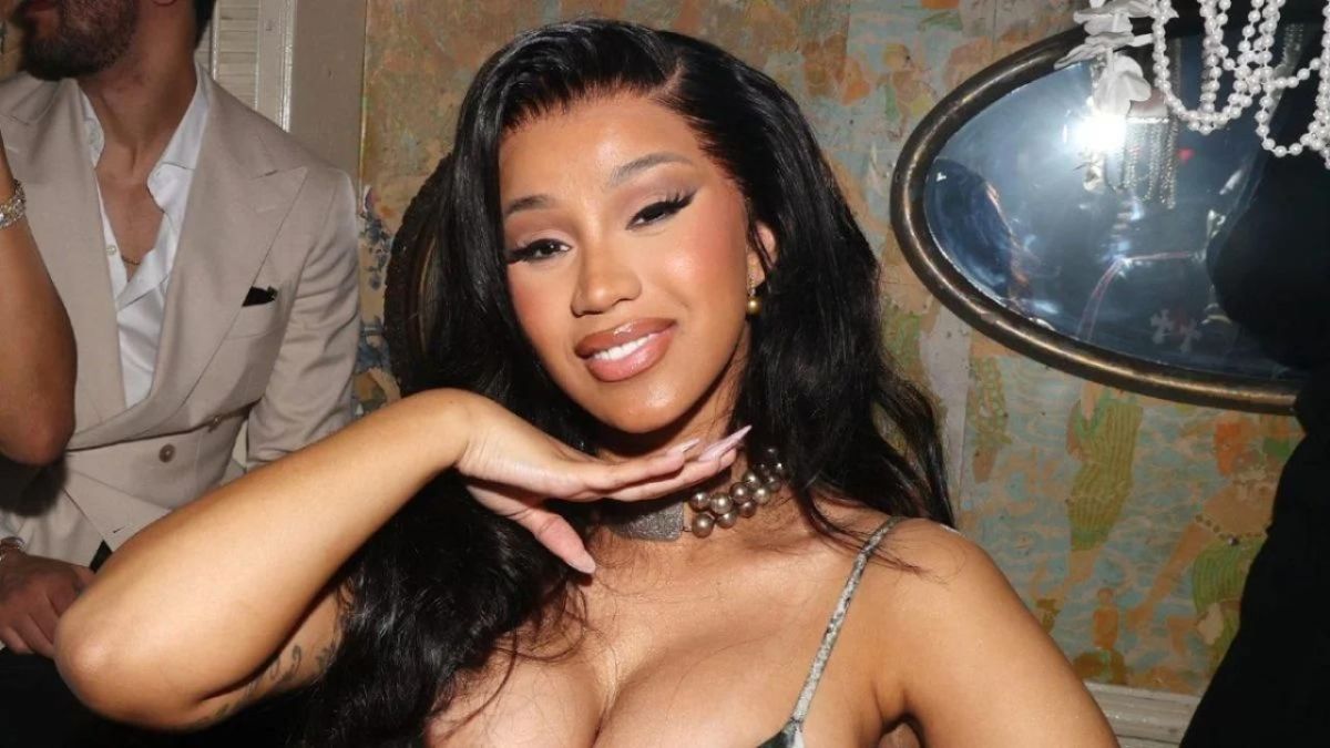 Cardi B Previews New Song In Sexy Birthday Post: ‘I’m Back On They Asses’