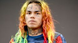 6ix9ine Reportedly ‘Not Allowed’ To Leave Dominican Republic Following Assault Charges