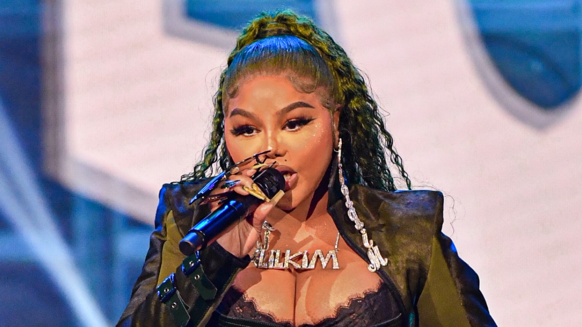 Lil Kim Claims Her 'Queen Bee' Book Will 'Surpass' Sales Of The Bible