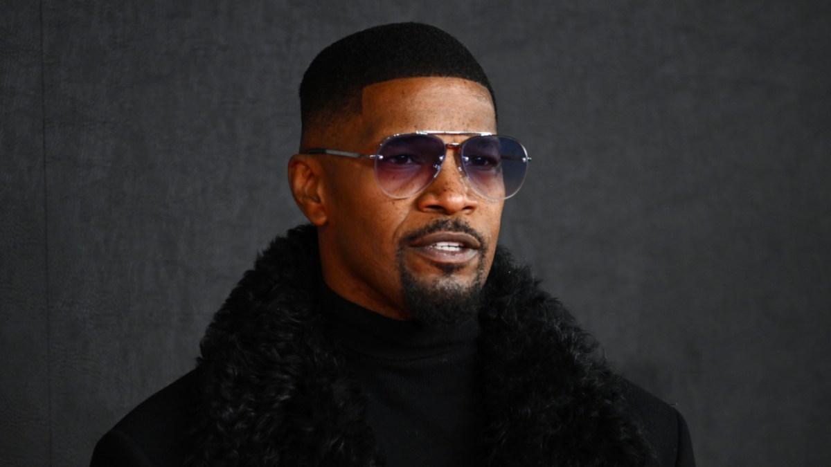 Jamie Foxx Gets Emotional In First Public Speech Since Hospitalization