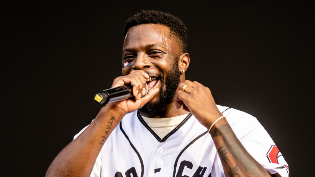 Isaiah Rashad Drops New Live Versions Of 'Cilvia Demo' Songs For 10th Anniversary