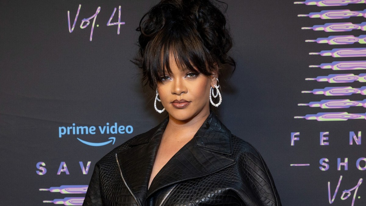 Rihanna Is Pretty In Pink In Sexy Savage X Fenty Valentine's Day Photoshoot