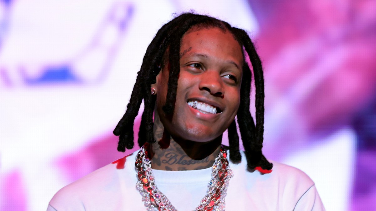 Lil Durk Rewards School Kids With $100 Each After Drake & J. Cole Tour Performance