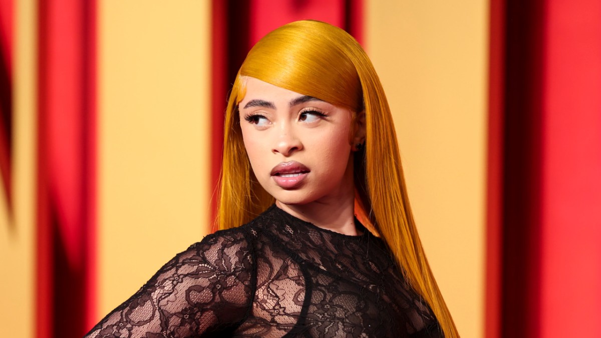Ice Spice Claps Back At Troll Over 'Hurtful' Outfit Criticism HipHopDX