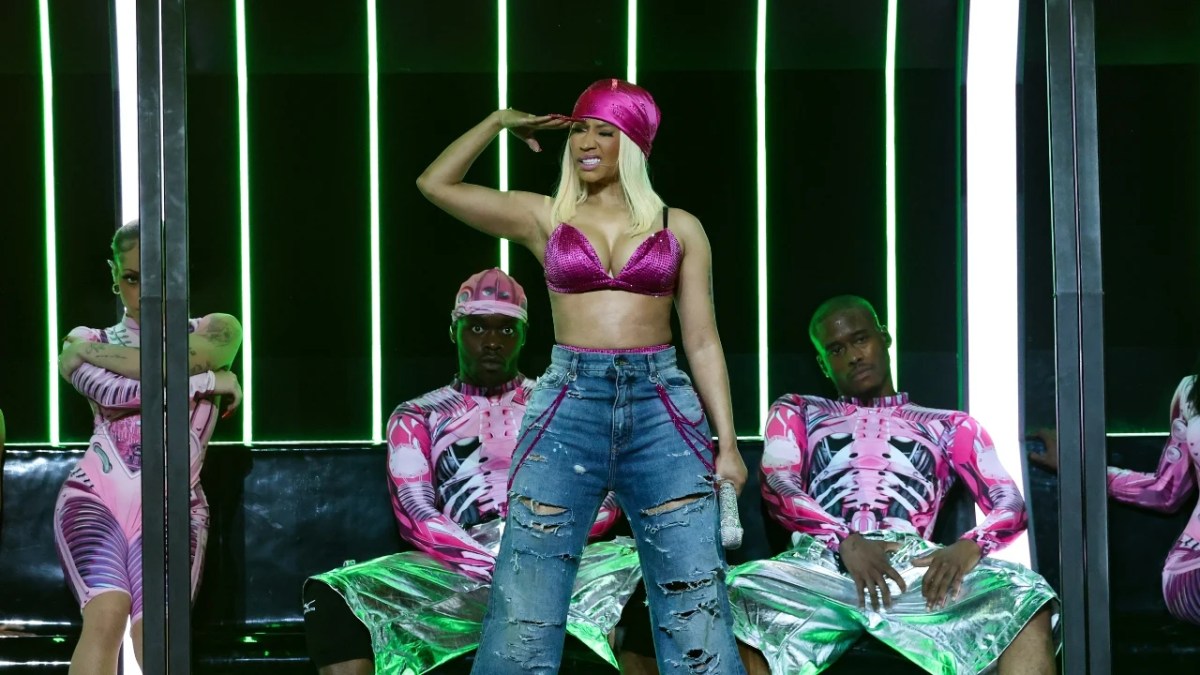 Nicki Minaj Brings Out One Of Her 'Favorite' Rappers Of All Time At Pink Friday 2 Tour Stop