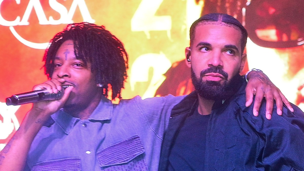 21 Savage Reaffirms Loyalty To Drake By Bringing Him Out At Toronto Show