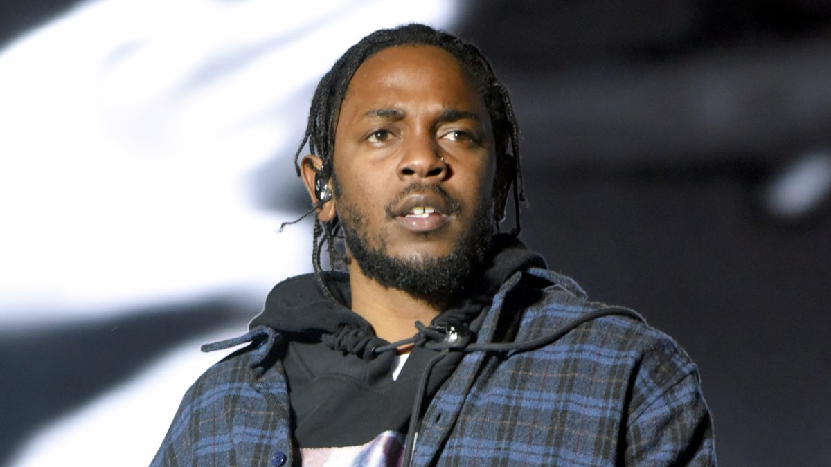 Kendrick Lamar Labeled 'Overrated' By Former Roc-A-Fella Rapper: 'Drake Got More Hits'