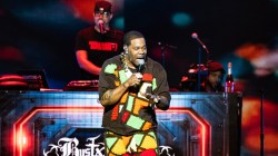 Busta Rhymes Tells Crowd To ‘Put Them Devices Down’ During Essence Festival Set 