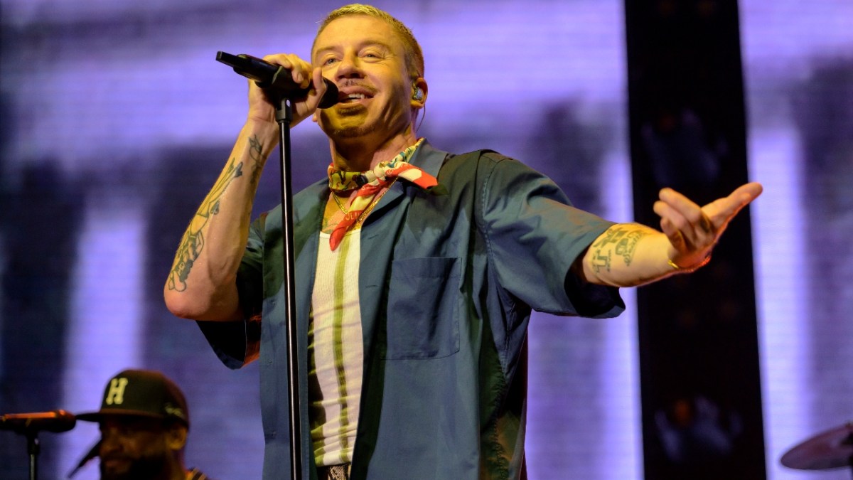 Macklemore Cancels Dubai Show For Political Reasons: 'I Hope This Brings More Awareness' 