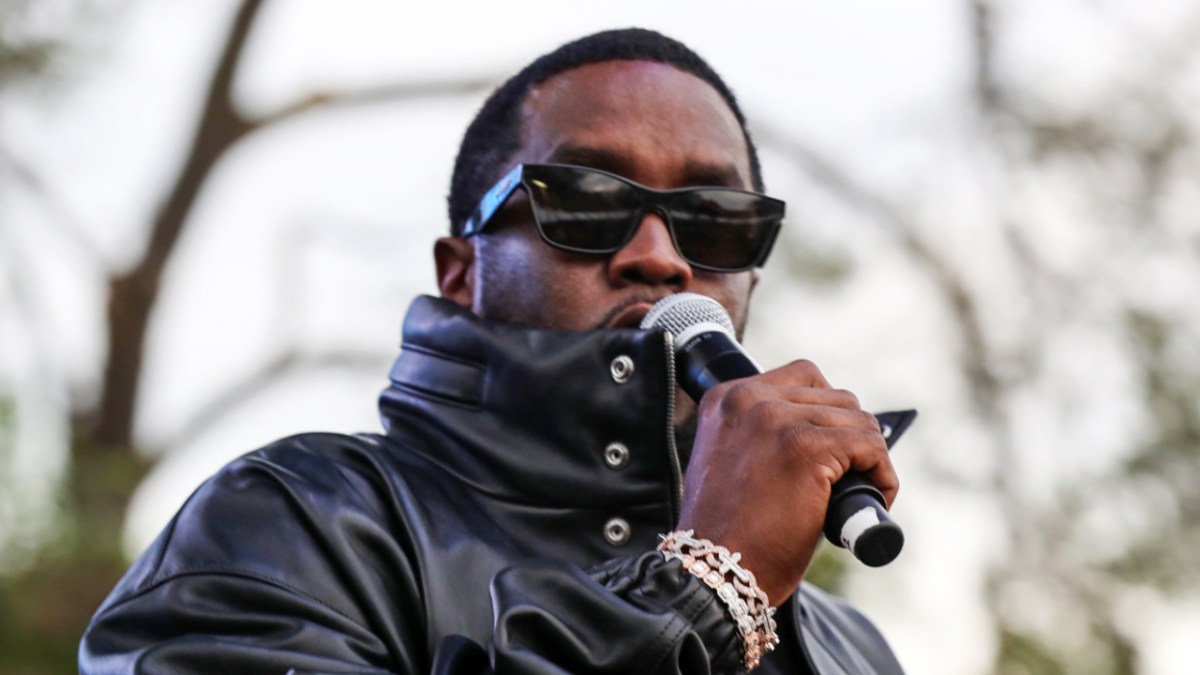 Diddy 'Eager' To Testify In Sex Trafficking & Racketeering Case, His Lawyer Says