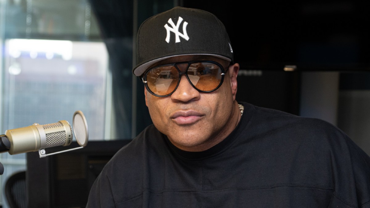 LL Cool J Admits He 'Completely Screwed Up' Controversial 'Accidental Racist' Song