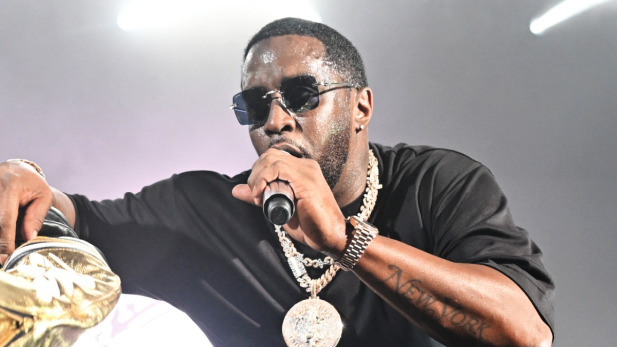 Diddy Rape Accuser Must Reveal Identity Or Drop Lawsuit, Judge Rules