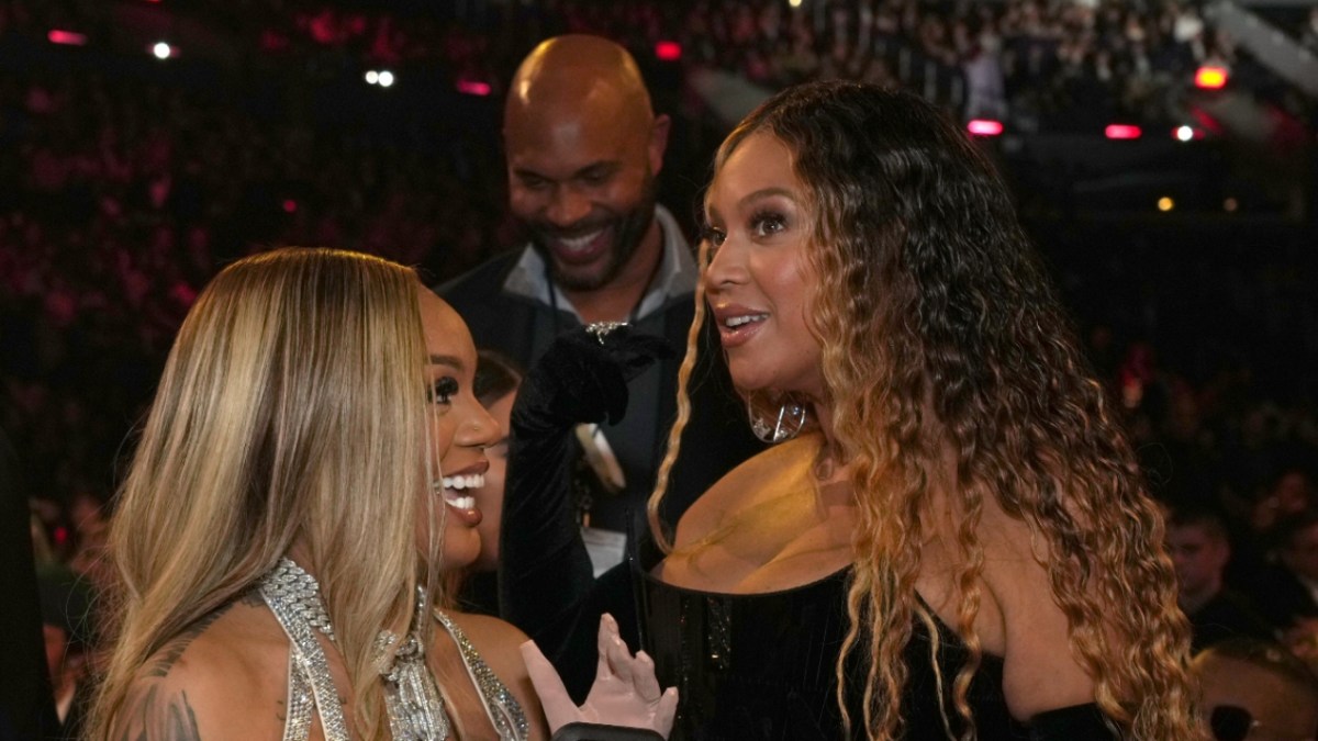 GloRilla Broke Down In Tears The First Time She Met Beyoncé: ‘I Really Love Her That Bad’ 