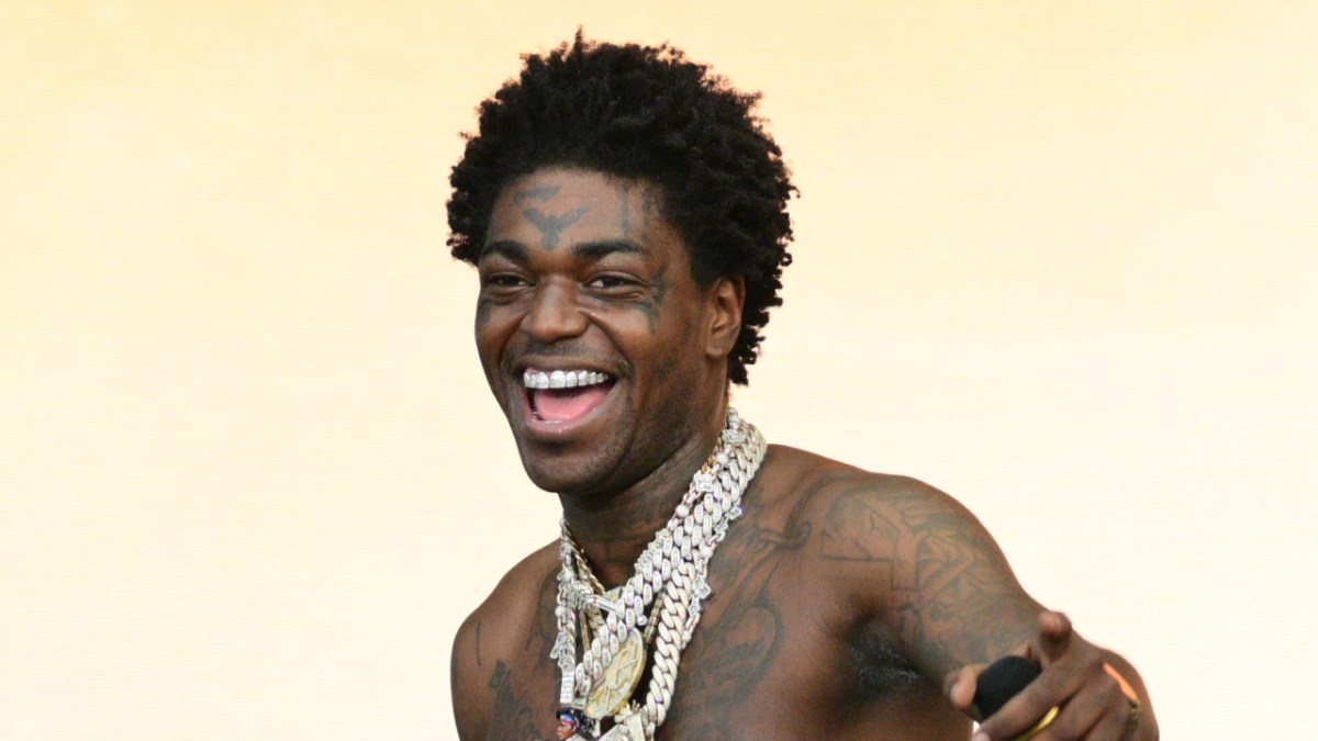 Kodak Black Begins His Streaming Career By Capturing His Car On Fire