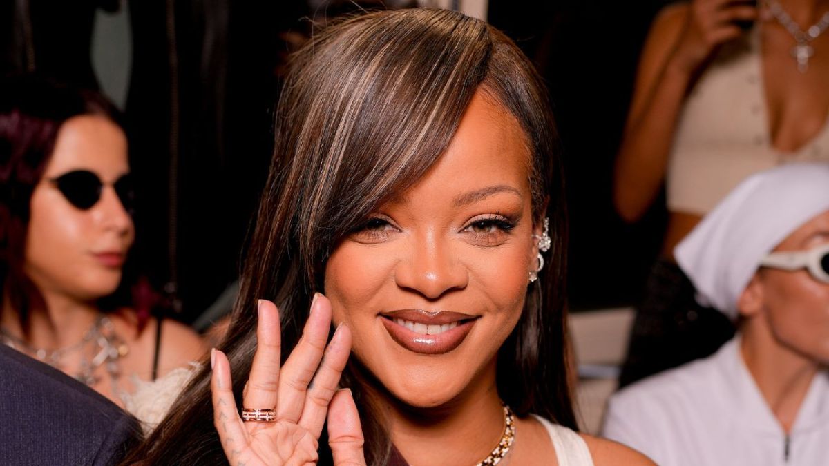 Rihanna Reveals Which Of Her Albums She Listens To With No Shame