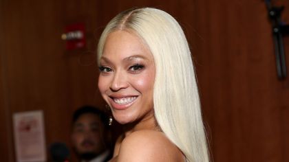Beyoncé Suffers Scary Malfunction During Concert