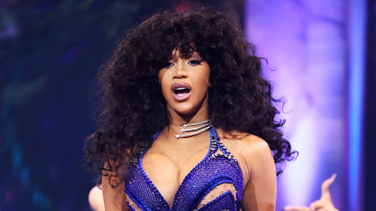 Cardi B Addresses Issue With Delayed Features For New Album: 'I Need That Right Now' Cardi B Addresses Issue With Delayed Features For New Album: 'I Need That Right Now'