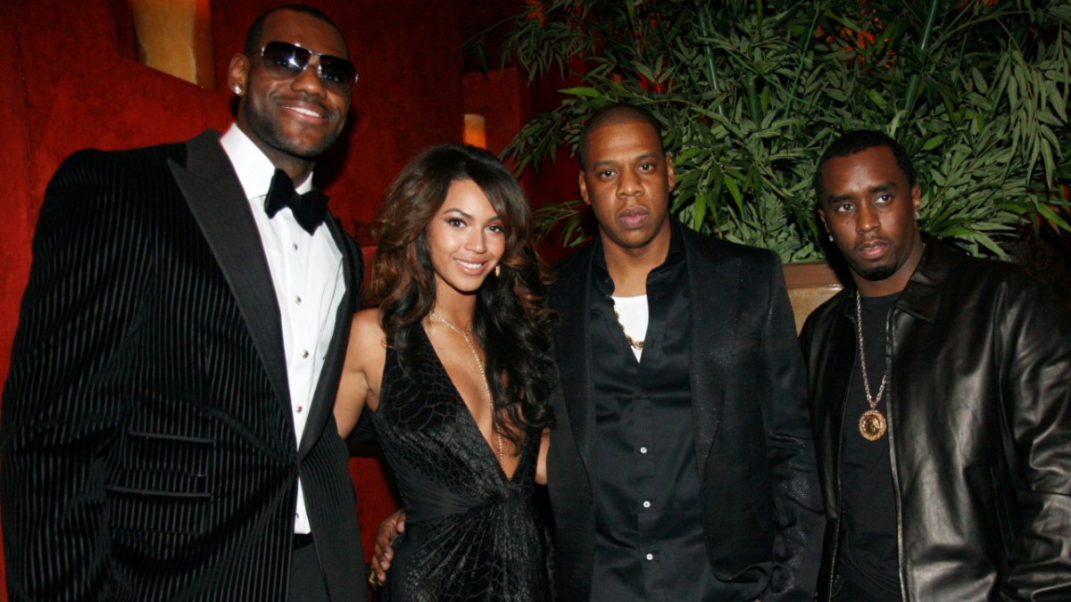 JAY-Z, Beyoncé & LeBron James Mentioned In New Rape Lawsuit Against Diddy JAY-Z, Beyoncé & LeBron James Mentioned In New Rape Lawsuit Against Diddy